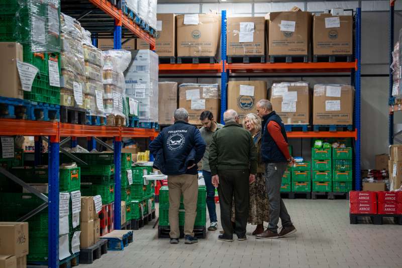 Visita al banco de alimentos. / EPDA 
