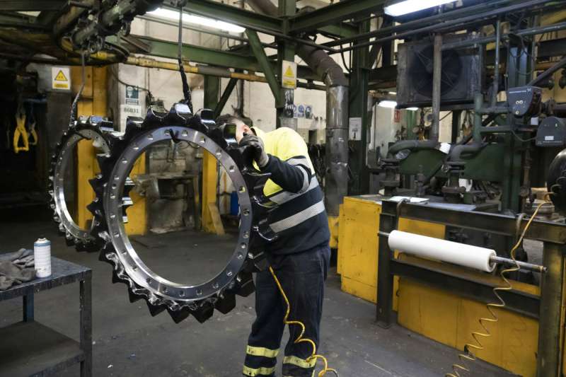 Vista de una fábrica de piezas metálicas de fundición para maquinaria pesada. EFE/Antonio García/Archivo
