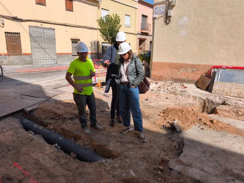 El Pla Obert d?Inversions de la Diputació de València permet acometre les obres de millora del paviment, accessibilitat i clavegueram del Carrer Sant Jaume de Beniflà. / EPDA