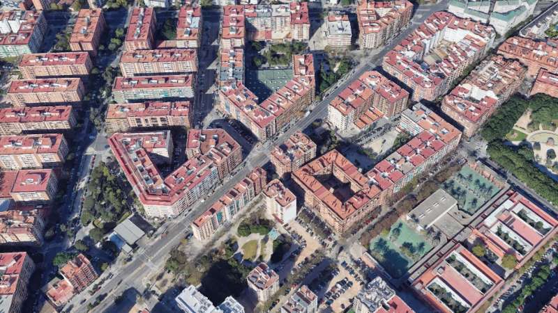 Vista aérea del barrio de Patraix y la calle Archiduque Carlos. / EPDA