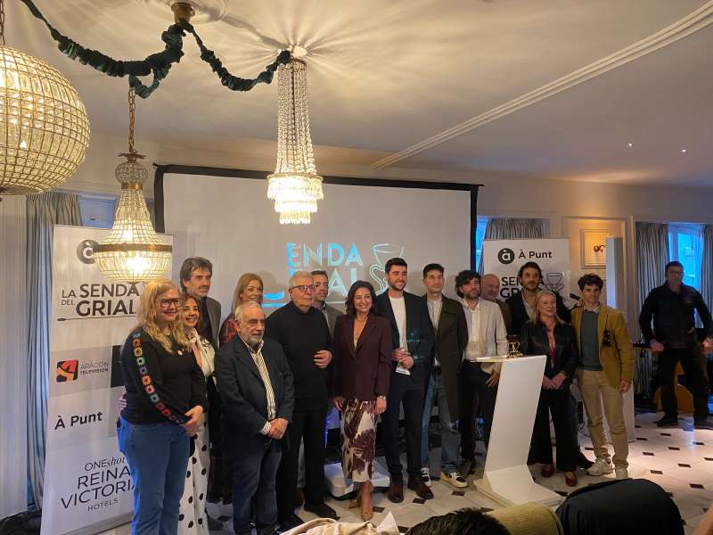 Première de la nova dpcusèrie "La Senda del grial" a l"Hotel One Shot Reina Victoria de València. /SOFÍA PONCE