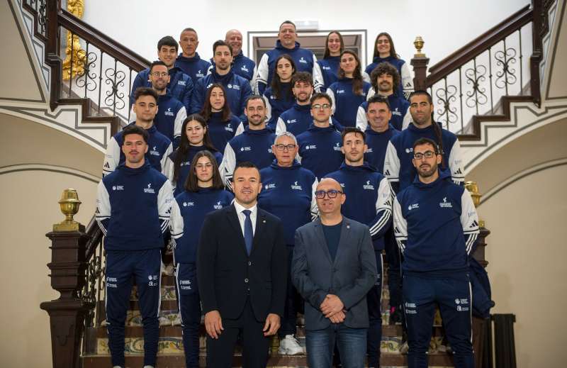 Recepción de la Diputación de Valencia a la selección valenciana de pilota antes del Mundial de Argentina. / EPDA