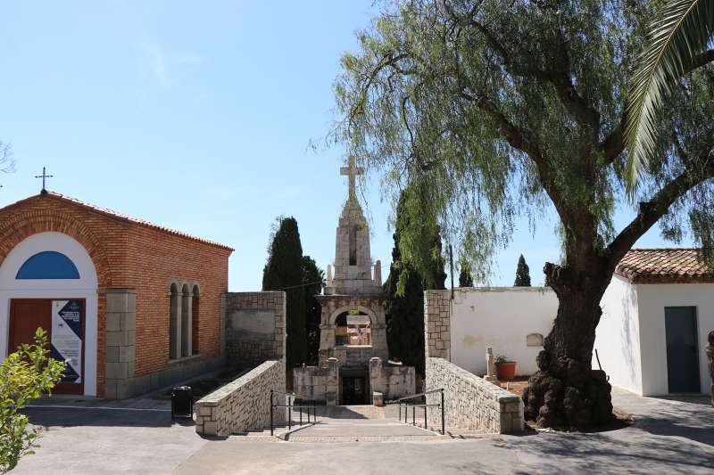 El cementerio de Sagunt, cuya gestión dependerá ahora de la SAG, igual que el del Port de Sagunt. / EPDA