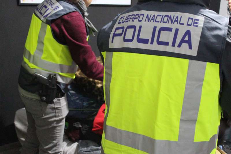 Imagen de archivo de una detención de la Policía. EPDA