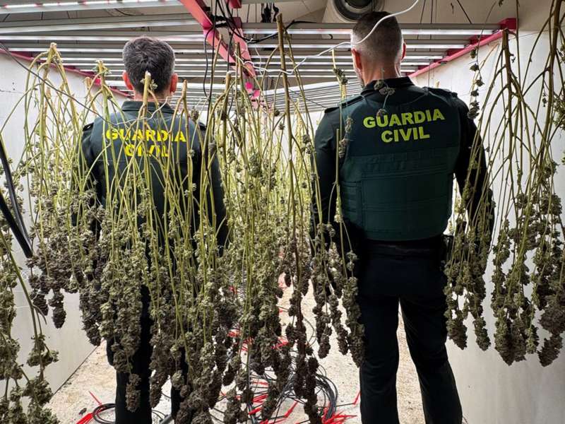 Imagen facilitada por la Guardia Civil. / EFE