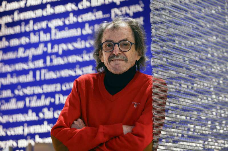 El poeta y escritor valenciano Josep Piera en una imagen de archivo. EFE/Quique García
