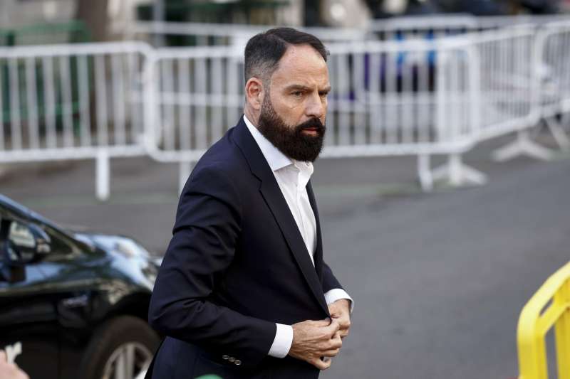 El exgerente del PSOE Mariano Moreno, a su llegada este miércoles al Tribunal Supremo. EFE/Daniel González