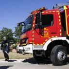 Imagen de archivo de unos bomberos actuando.