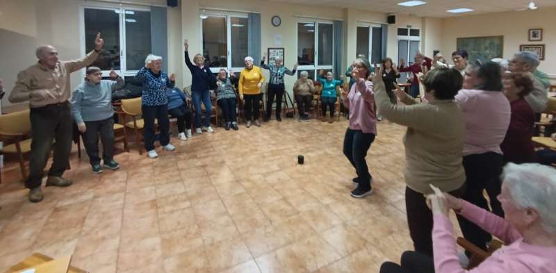Actividad del proyecto "Neuronas en movimiento". EPDA
