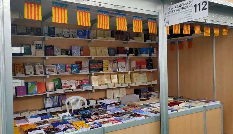 Caseta en la Fira del Llibre. / EPDA