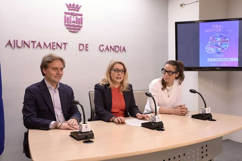 Presentació de la XIII Fira del Motor de Gandia. / Natxo Francés