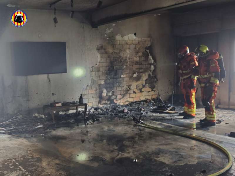 Imagen cedida por el Consorcio de Bomberos de la Provincia de Valencia. /EPDA
