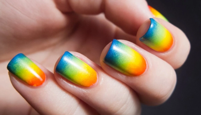 Hay varios tipos de gel de contrucción de uñas