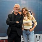 Josep Ramon Lluch i Anaïs Ordóñez encenten la tercera temporada 'El retrovisor', cada dissabte a les 2145 hores