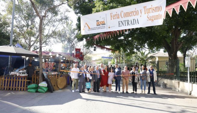  La inauguración de la Feria del Comercio y Turismo en el Port de Sagunt el año pasado.
