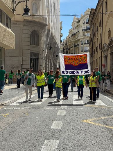 Manifestación por la  huelga educativa del 11 de mayo en Valencia