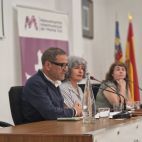 José F. Cabanes, Susana Lázaro i Eva Martínez durant la presentació del pla de turisme.