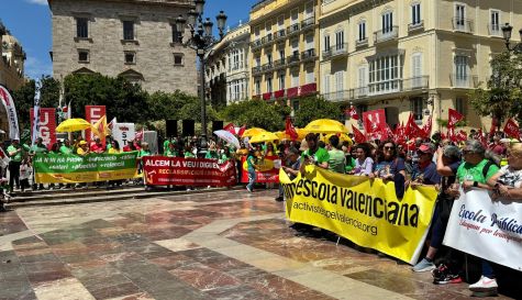 Manifestación por la huelga educativa en Valencia.