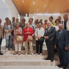 Alumnos de L'Escola Súperior d'Estudis Valencians visitan Les Corts Valencianes durante el curso sobre la Guerra de Sucesión impartido por el doctor Fernando Sastre Olamendi
