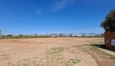 Punto de apilamiento provisional de escombros de Aldaia.