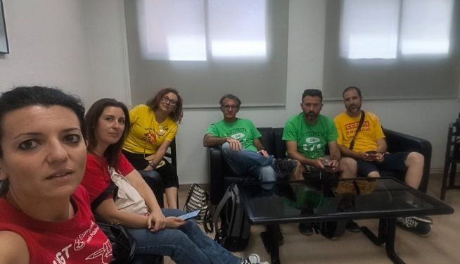 Representantes sindicales de STEPV, UGT y CCOO en la Conselleria.