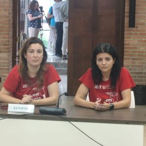 Las representantes de UGT tampoco se marchan de la mesa.