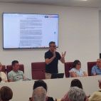 Toni Gonzalez durant la primera reunió de coordonació de Tot per Almussafes.