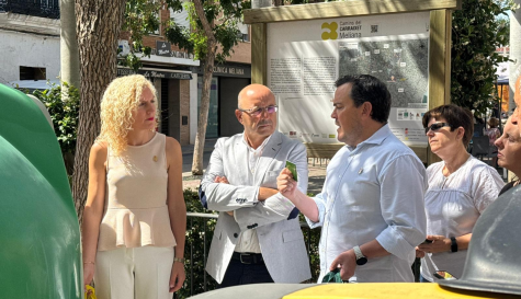 Presentación del nuevo sistema inteligente de reciclaje en Meliana.