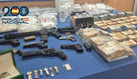 Material intervenido en la operación contra el narcotráfico desplegada en Valencia, Alicante y Murcia, en una imagen de la Policía Nacional. 