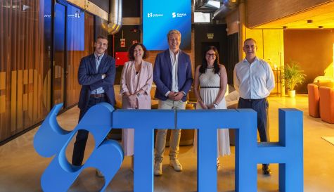 Representantes de Savia Residencias y The Terminal Hub durante la presentación de Savia Innova 2026. / Savia Residencias