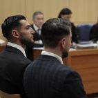 El futbolista Rafa Mir durante el juicio en la Ciudad de la Justicia de Valencia, el pasado 28 de mayo. / EFE-Biel Aliño