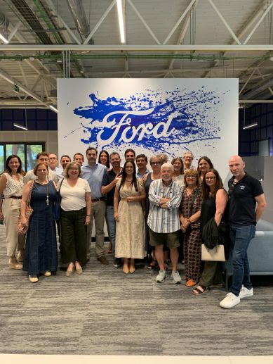 Representantes de Confemercats, Confecomerç y Ford. / Confecomerç Representantes de Confemercats, Confecomerç y Ford. / Confecomerç