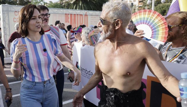 La ministra de Ciencia y secretaria general del PSPV-PSOE, Diana Morant, en el Orgullo 2026 en Valencia. La ministra de Ciencia y secretaria general del PSPV-PSOE, Diana Morant, en el Orgullo 2026 en Valencia.