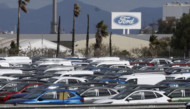 Vista del exteriores de la fábrica de Ford en Almussafes (Valencia). Vista del exteriores de la fábrica de Ford en Almussafes (Valencia).