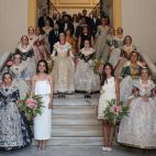 Las Falleras Mayores del Camp de Morvedre 2026-2027, sus respectivas Cortes de Honor y autoridades el día de la proclamación.