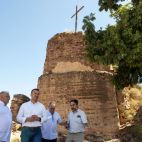 Visita al castell del Puig per part de Vicent Mompó i Pedro Cuesta.