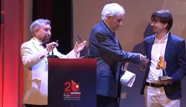Entrega del galardón a Diego Fortea