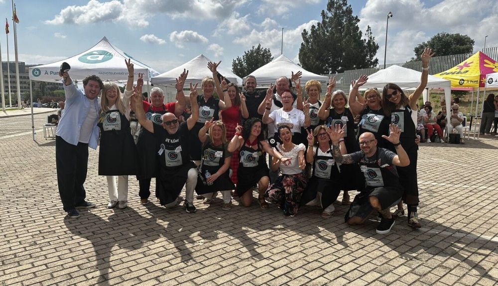 Els 16 pobles participants en la gran final del concurs gastronòmic de 'Connexió Comunitat Valenciana'. / À Punt