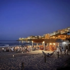 Cullera será la primera parada de VINEVENT, la nueva propuesta de la DO Utiel-Requena para acercar la cultura del vino al Mediterráneo a través de experiencias junto al mar.