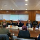Representantes de FOTUR y la ONCE, durante la reunión previa a la presentación del cupón dedicado a la imagen de Valencia y al Sonido de Valencia. / EPDA