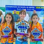 Les germanes Alicia i Milena Ferrer Ganatovska pugen al podi del Campionat d'Espanya Sub-8 d'escacs. Les germanes Alicia i Milena Ferrer Ganatovska pugen al podi del Campionat d'Espanya Sub-8 d'escacs.
