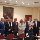 Participants en la taula redona dedicada al 750 aniversari de la mort de Jaume I, celebrada el passat 6 de maig a la Real Acadèmia de Cultura Valenciana dins del programa commemoratiu.