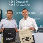 Juan Ramón Adsuara presenta la nueva imagen del Servicio de Atención a la Ciudadanía (SAC) de la Diputación de Valencia.