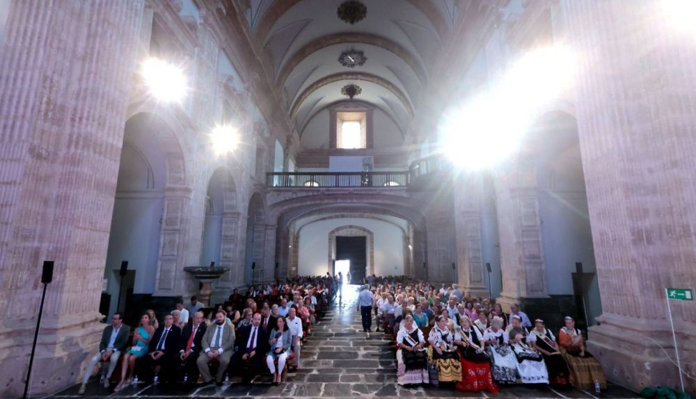 Vista general del interior del templo durante la celebración del acto. / EPDA Vista general del interior del templo durante la celebración del acto. / EPDA