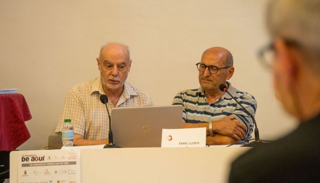 Creadors del pòdcast ‘Cròniques Edetanes’. Creadors del pòdcast ‘Cròniques Edetanes’.