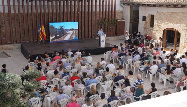Un instante del acto en el que Albel Martí ha reivindicado la gestión del PP en la Pobla de Vallbona.