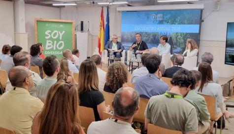 El alcalde de Riba-roja, Robert Raga, presenta en Madrid 'Pacadar 360', el proyecto que transformará Riba-roja con un gran pulmón verde de 5 hectáreas. El alcalde de Riba-roja, Robert Raga, presenta en Madrid 'Pacadar 360', el proyecto que transformará Riba-roja con un gran pulmón verde de 5 hectáreas.