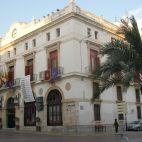 Fachada del ayuntamiento de Sagunt.