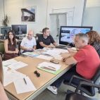 La Generalitat estudiará alternativas a las pantallas acústicas de la CV-35 en San Antonio de Benagéber. La Generalitat estudiará alternativas a las pantallas acústicas de la CV-35 en San Antonio de Benagéber.