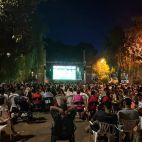 Pantalla gigante instalada en la avenida Montiel de Benaguasil durante la semifinal del mundial entre España y Francia. Pantalla gigante instalada en la avenida Montiel de Benaguasil durante la semifinal del mundial entre España y Francia.
